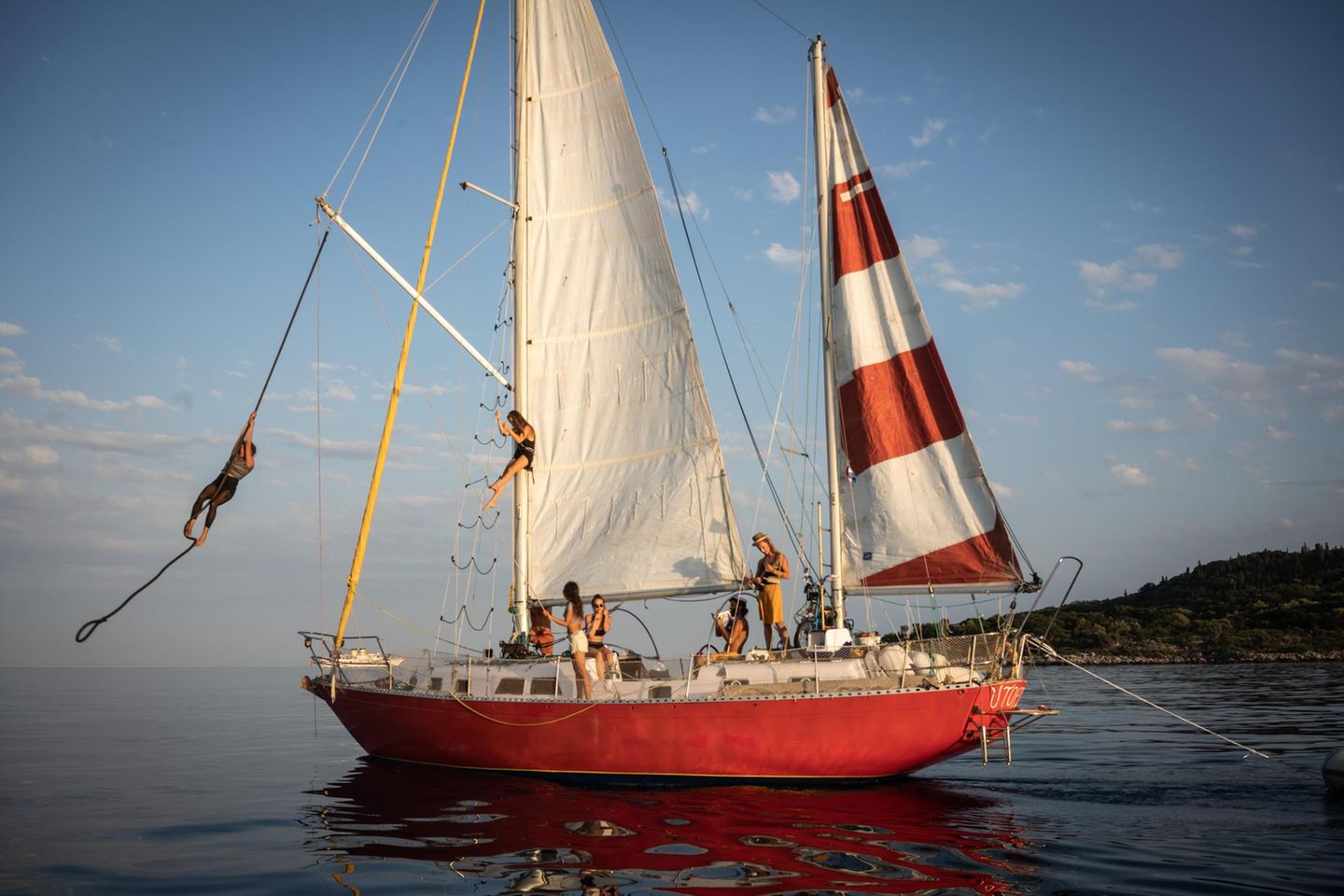 Freischwinger: Braucht es eine Manege mit Sägemehl und rotem Vorhang? Natürlich nicht. Auf der "Utopia Quest" ist Platz genug für manche Luftnummer