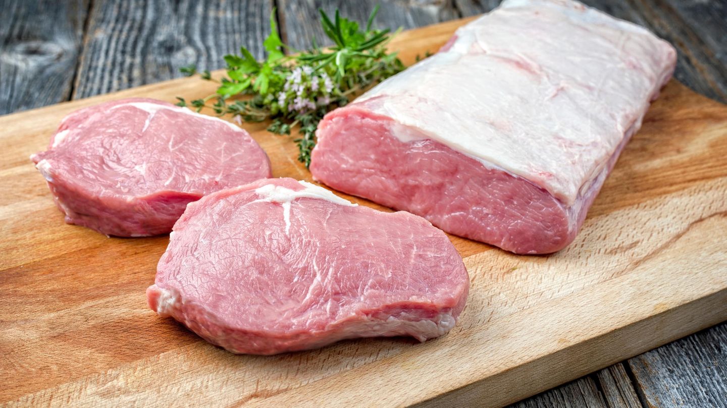 Kalbsfilet auf Schneidebrett