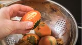 Eier mit floralen Mustern