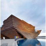 Außenansicht des Museums, das eine Steinfassade hat