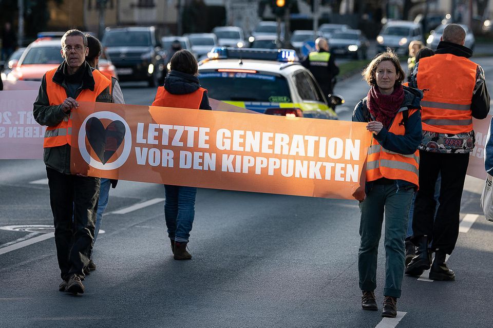 Die Letzte Generation warnt vor dem Überschreiten von Kipppunkten im Klimasystem