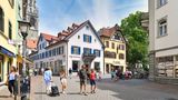 St. Stephans Platz in der historischen Altstadt von Konstanz