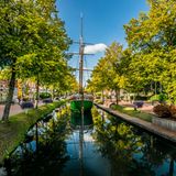 Schiff im Hauptkanal von Papenburg