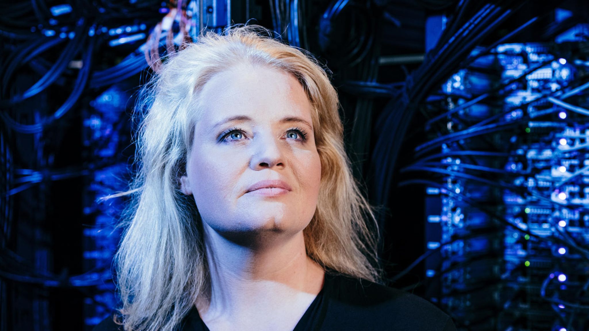 Wie verändert künstliche Intelligenz unsere Gesellschaft? Vorsichtig optimistisch blickt Katharina Zweig in die Zukunft