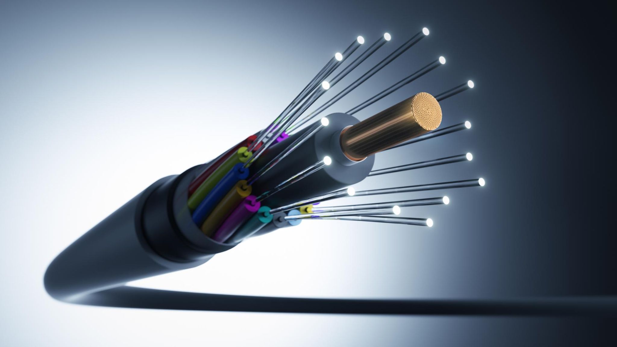 274 Gigabyte Datenvolumen wurden im Jahr 2022 von jedem stationären Breitbandanschluss übertragen. 2012 lag dieser Wert noch bei 15 Gigabyte, 2002 bei nur 6,6 Gigabyte