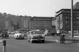 Innenstadt von Stuttgart mit wenigen Autos, 1950er Jahre