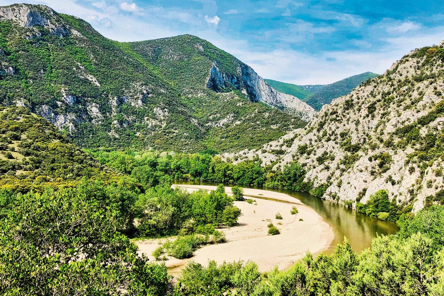 Nestos-Schlucht und -Strand
