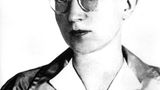 Hilde Coppi / Foto Coppi, Hilde antifaschistische Widerstandskaempferin, zusammen mit ihrem Mann Hans Mitglied der Schulze-Boysen-Harnack-Organisation, 30.5.1909 - (hingerichtet in Berlin- Ploetzensee) 5.8.1943. Portraetaufnahme, um 1940.