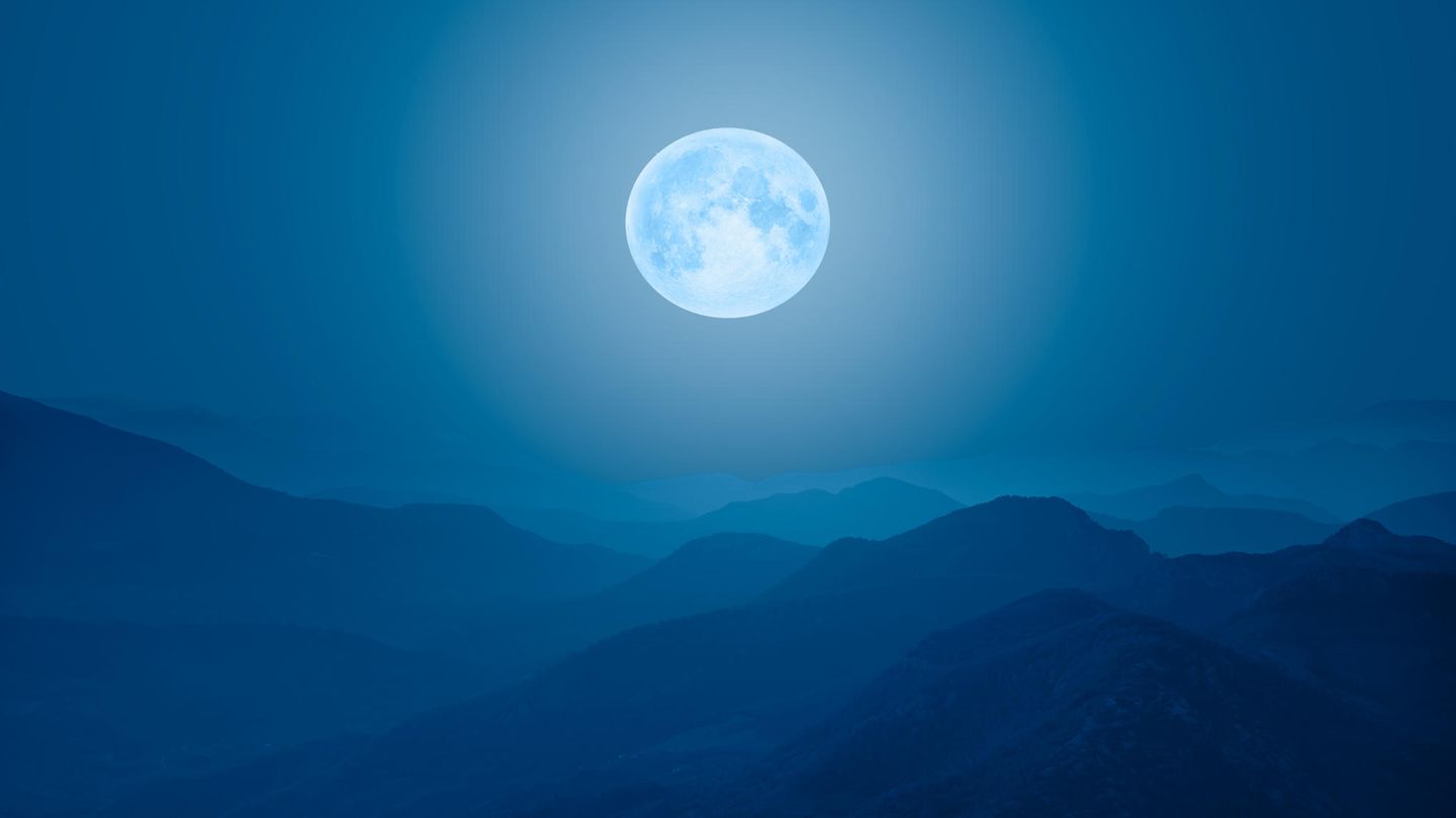 VIDEO Blue Moon Das steckt dahinter [GEOLINO]
