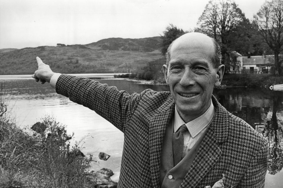 Loch Ness: Lokalreporter Alex Campbell schrieb 1933 im "Inverness Courier" über das Ungeheuer von Loch Ness. Wenige Jahre später will er Nessie auch mit eigenen Augen gesehen haben