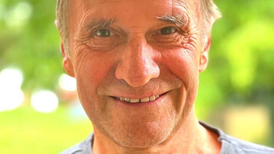 Rohstoffe: Reiner Klingholz ist Mitglied im Beirat des Vereins GEO schützt den Regenwald e.V. Reiner Klingholz ist Mitglied im Beirat des Vereins GEO schützt den Regenwald e.V.