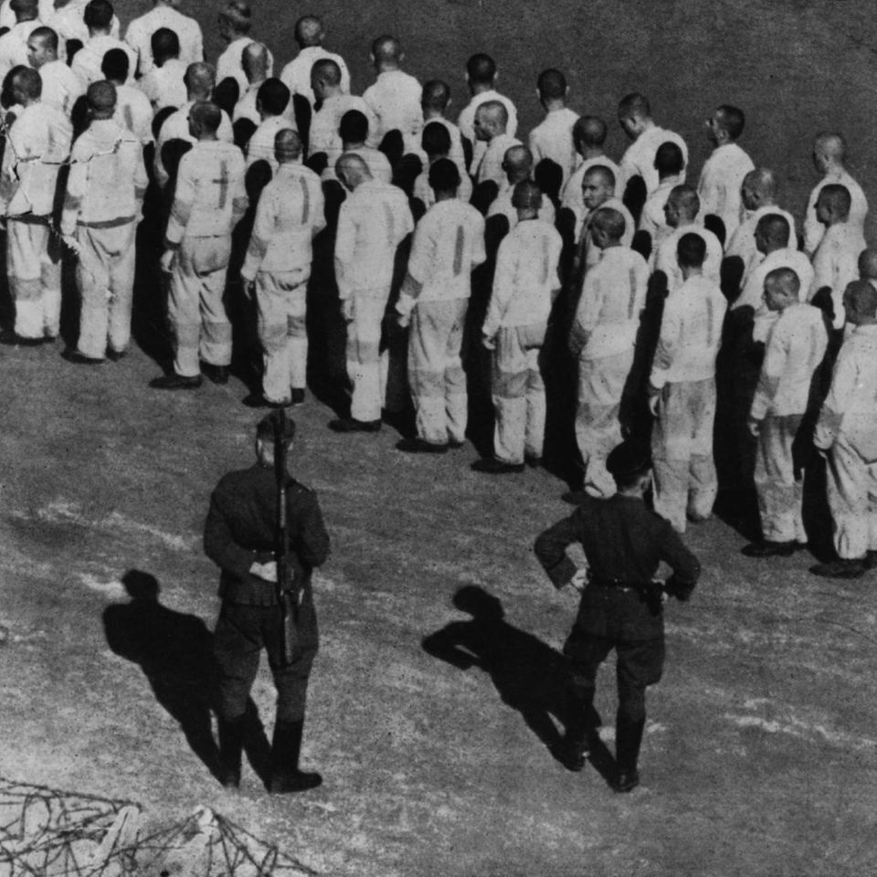 Konzentrationslager Dachau, Häftlinge und SS-Wachtmänner, progagandistischer Bildbericht Konzentrationslager Dachau, Häftlinge und SS-Wachtmänner, progagandistischer Bildbericht