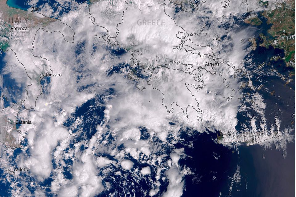 Das Sturmtief Daniel (Satellitenfoto vom 6. September morgens) verursacht verheerende Überschwemmungen in Griechenland, der Türkei und Bulgarien  0.7485