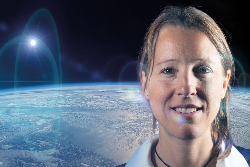 Als eine von fünf Personen wurde Sophie Adenot erwählt, für die ESA in den Weltraum zu fliegen. Weitere elf Personen bilden die Reserve, zudem wurde erstmals ein Paraastronaut ernannt