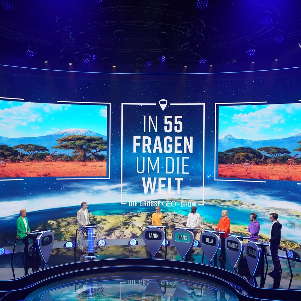 Nach ihren absolvierten Missionen treffen die prominenten Gäste im Studio auf GEO-Experten Dirk Steffens - und treten im Quiz gegeneinander an
