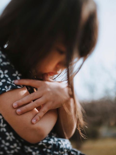 Sich den eigenen verletzten kindlichen Anteilen zuwenden - sieht so die Lösung (fast) jeden Problems aus? Der Selbsthilfemarkt suggeriert es heute teilweise  