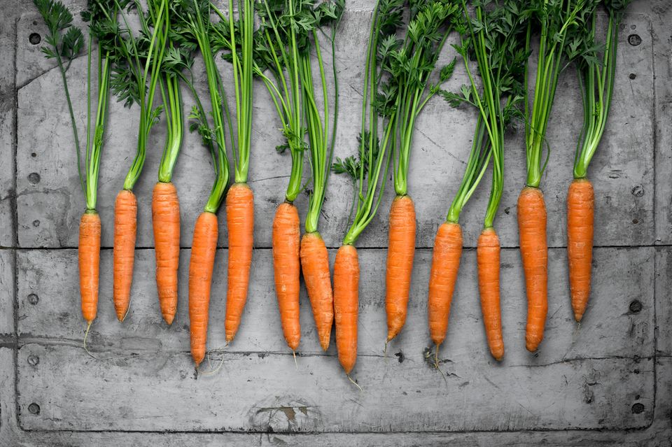 Drei rezessive Gene sind dafür verantwortlich, dass die Karotte orange ist - und sorgen obendrein für deren gesunde Carotinoide