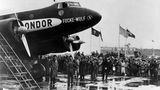 Empfang der Rekordflieger auf dem Flughafen Tempelhof