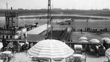 Die Besucherterrasse des Flughafen Tempelhofs in den späten 1920er Jahren