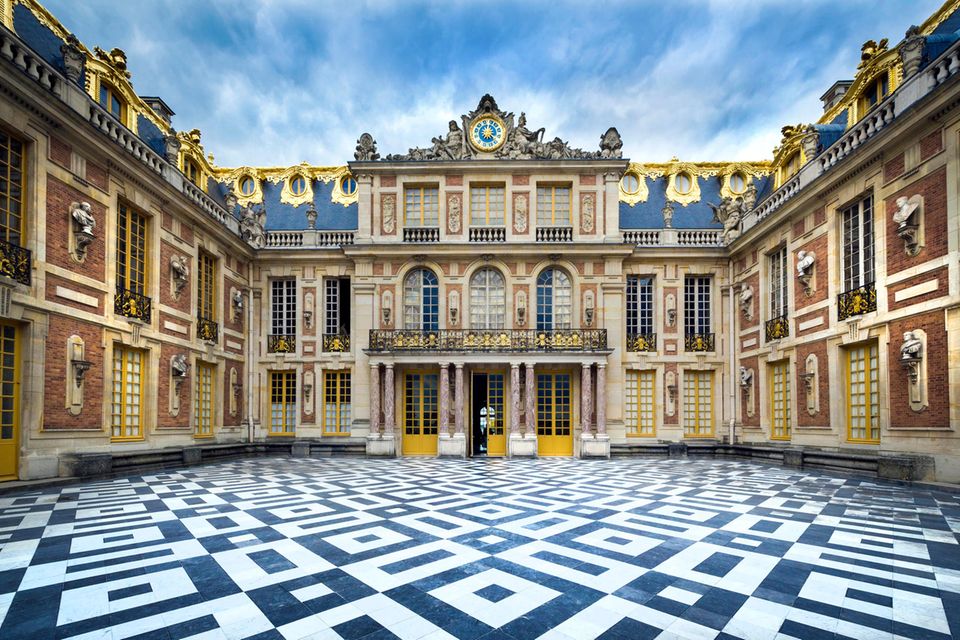 Versailles palace facade.