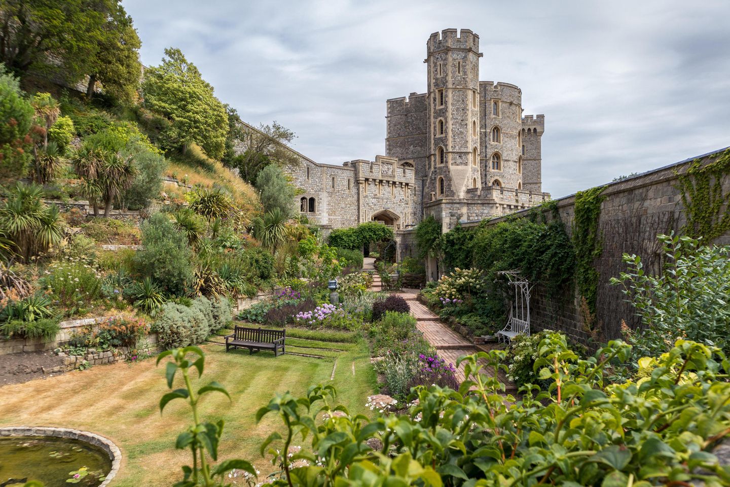 WINDSOR, MAIDENHEAD WINDSOR/UK - JULY 22 : View of Windsor Castle at Windsor, Maidenhead Windsor on July 22, 2018
