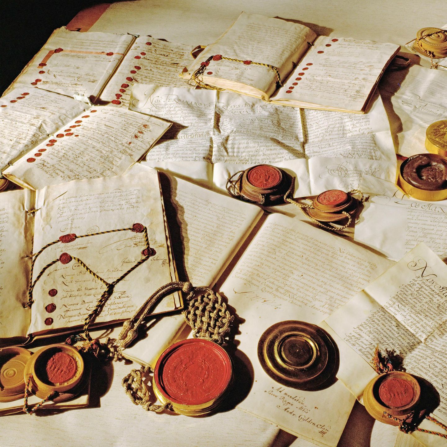 Mit Brief und Siegel erkennen die am »Westfälischen Frieden« beteiligten Mächte die im Oktober 1648 geschlossenen Verträge an