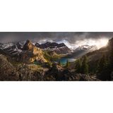 Landschaftsbild einer Berglandschaft mit See