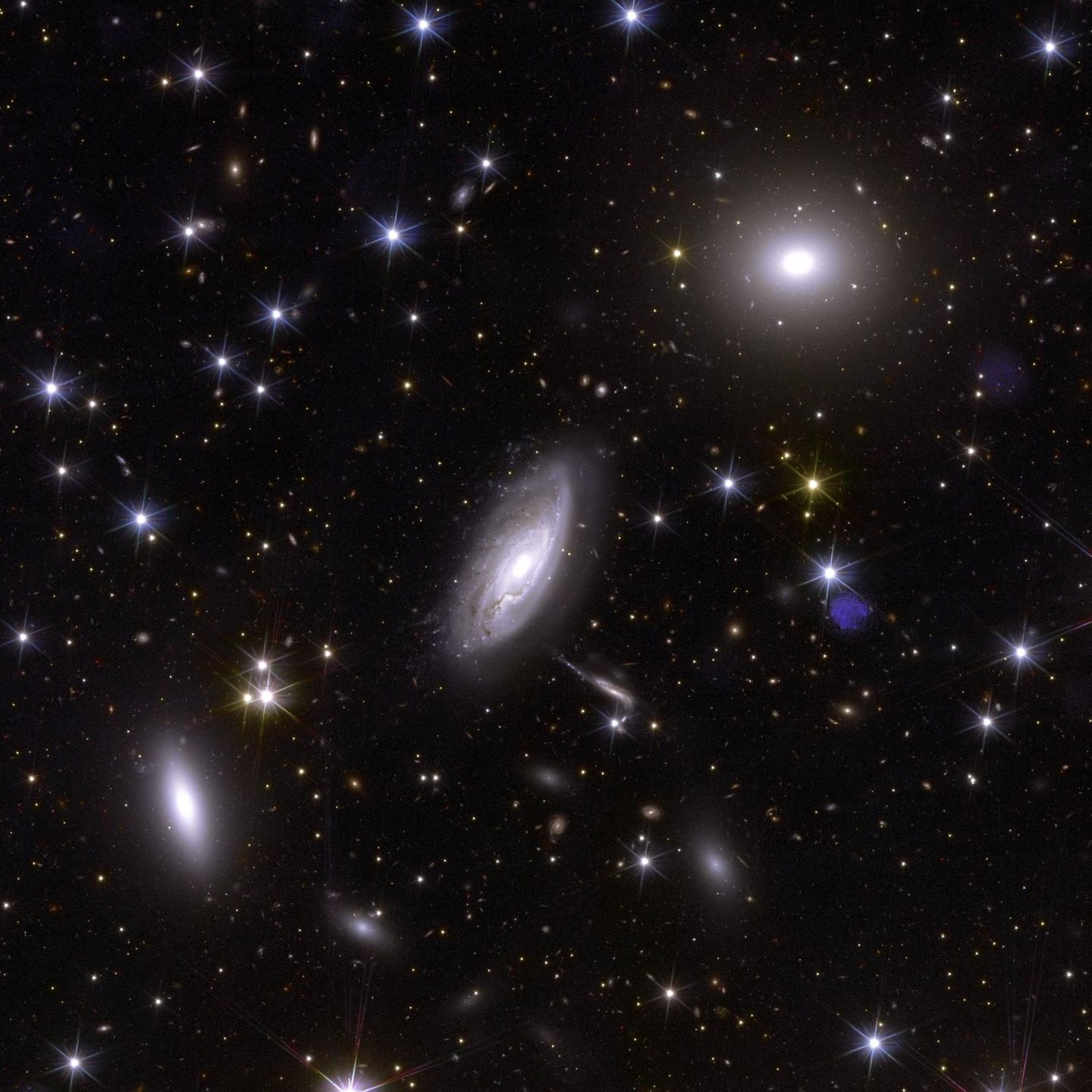 gibt es leben in anderen galaxien