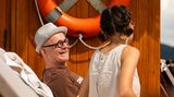Mann und Frau auf einem Boot