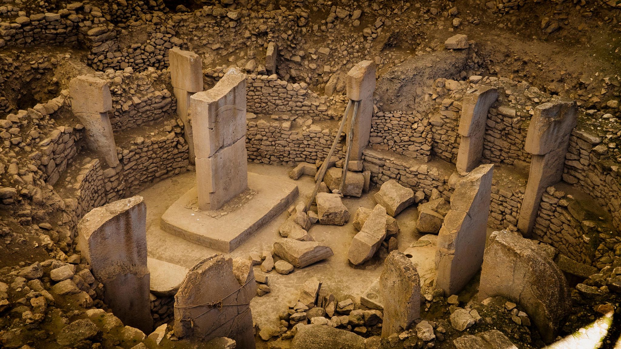 In Göbekli Tepe, Türkei erinnern seltsame Stelen an eine Zeit vor 11.000 Jahren, als Jäger und Sammler hier wohl erste spirituelle Feste feierten