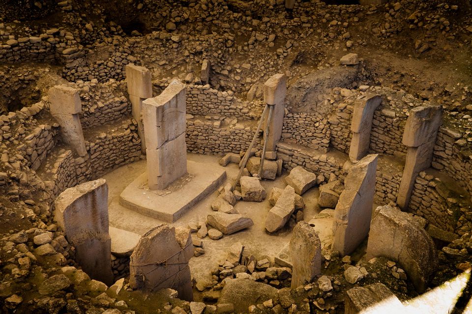 In Göbekli Tepe, Türkei erinnern seltsame Stelen an eine Zeit vor 11.000 Jahren, als Jäger und Sammler hier wohl erste spirituelle Feste feierten