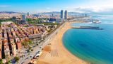Blick auf den Strand Barceloneta in Barcelona