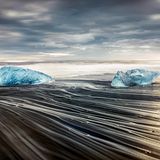 Eisberge am Diamantenstrand Breiðamerkursandurs auf Island
