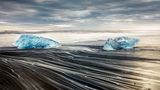 Eisberge am Diamantenstrand Breiðamerkursandurs auf Island