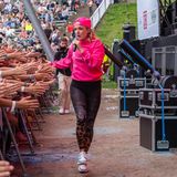 Kid Clio klatscht das Publikum ab.