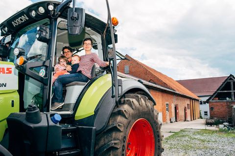 Katharina von Ruschkowski und ihre Familie führen einen Hof im Kreis Höxter. Auch sie würde der Wegfall der Agrardiesel-Subventionen finanziell treffen