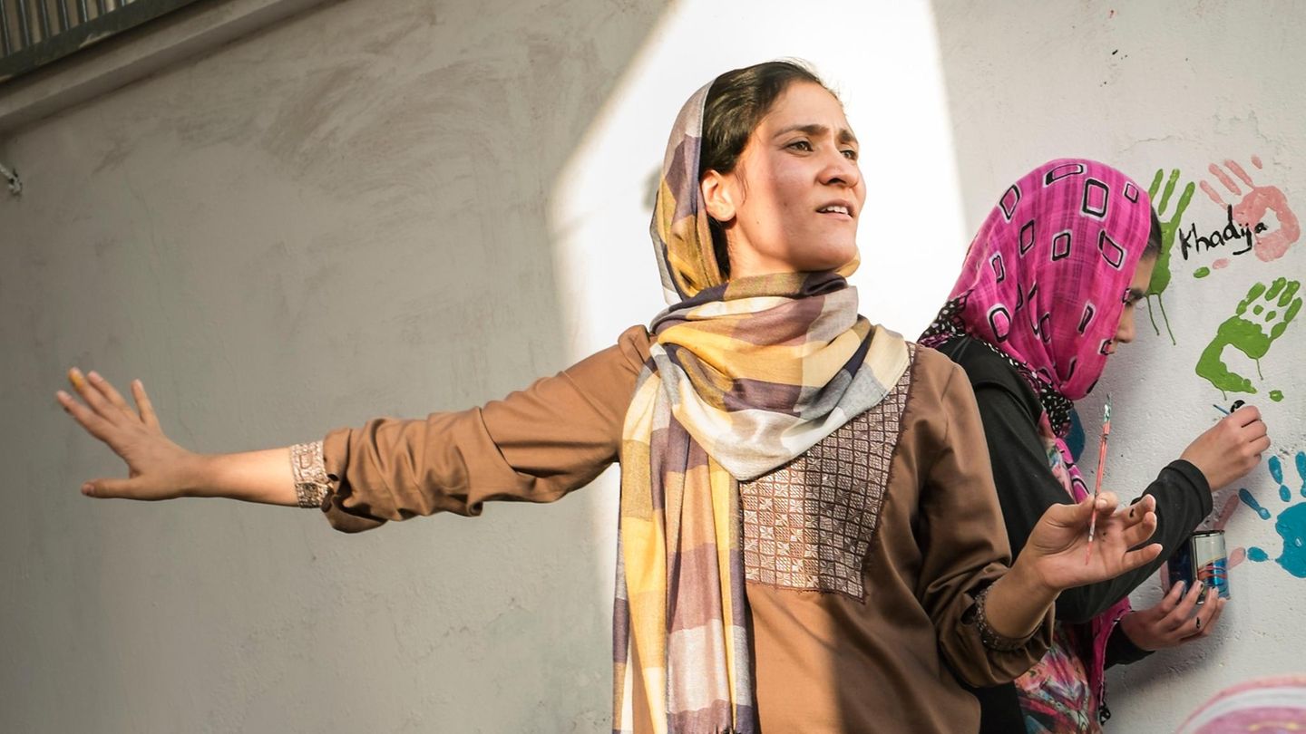 Porträt von Shabana Basij-Rasikh