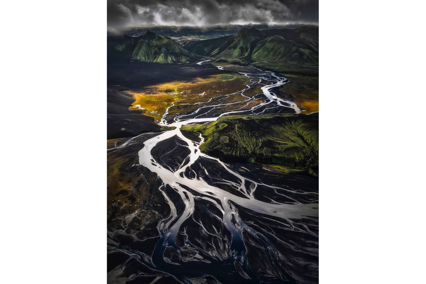 Gewinner in der Kategorie "Landschaft und Umwelt" System von Flüssen im Hochland von Island