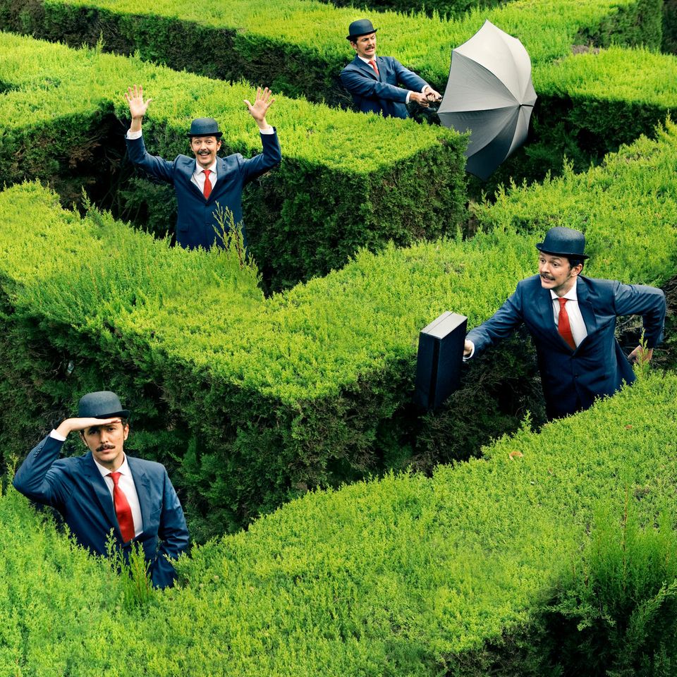 Mann in einem Labyrinth