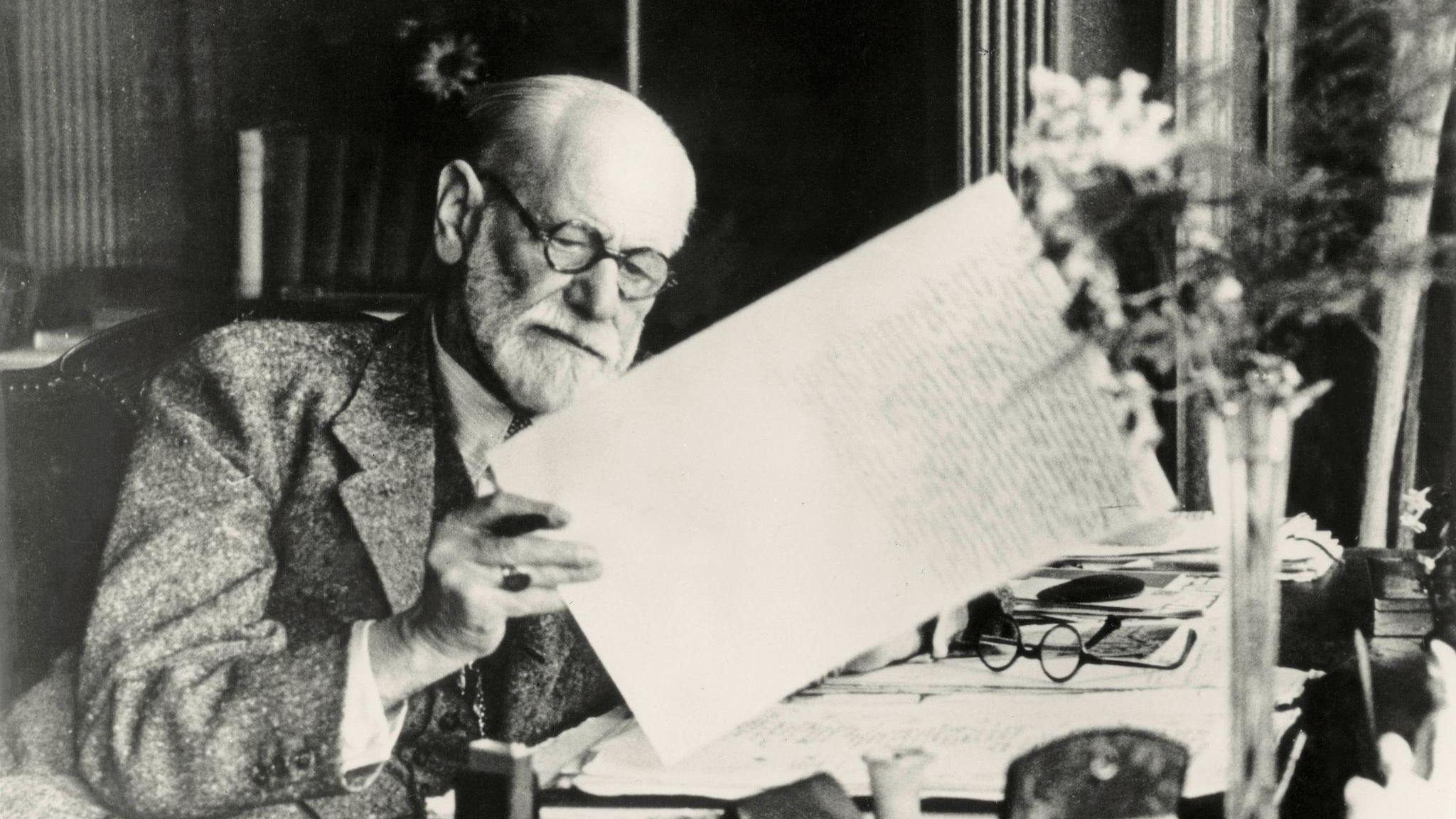 Freud in London am Schreibtisch