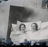 Er wollte "alle Arten von Bildern" anbieten, warb Mangum auf Flugblättern für seine Porträts. Solche verspielten Aufnahmen waren zu seiner Zeit noch etwas völlig Neues