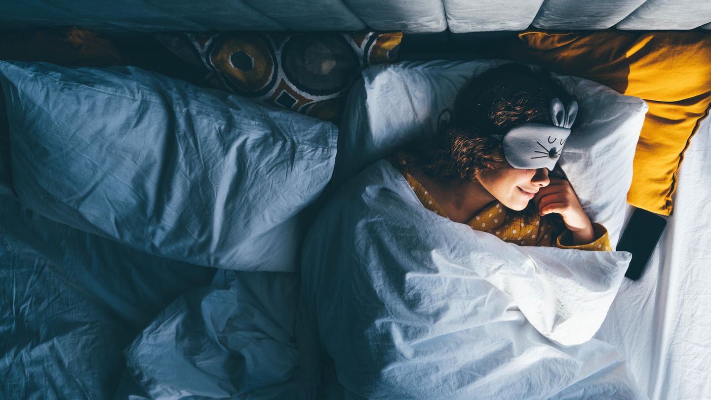 Schneller einschlafen: 15 praktische Tipps und Hilfsmittel - [GEO]