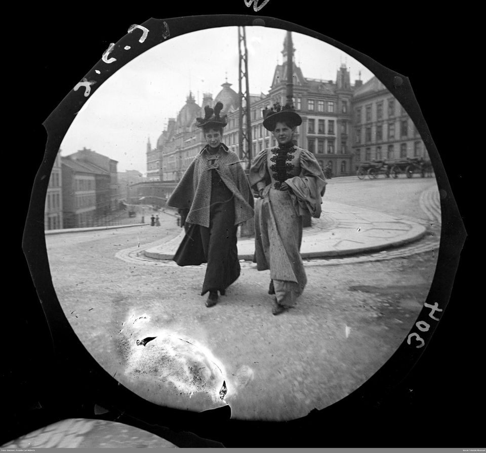 Künstler Aus Dem 19 Jahrhundert Zauber alter Zeiten: Straßenfotografie aus dem 19. Jahrhundert - [GEO]