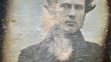 Alte Fotografie zeigt Portrait eines Mannes