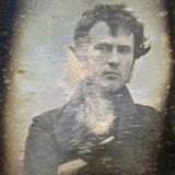 Alte Fotografie zeigt Portrait eines Mannes