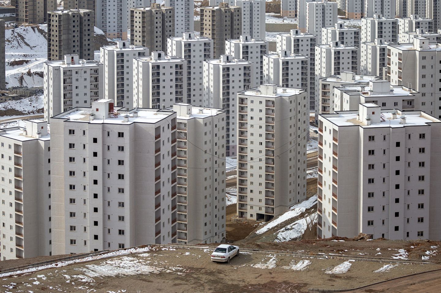 eine Stadt in der Nähe von Theran kämpft mit Überbevölkerung