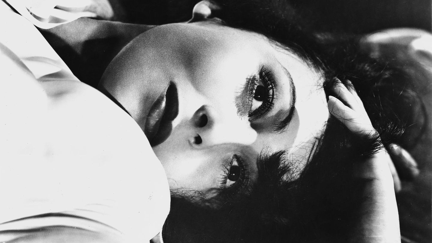 Portrait der Schauspielerin Louise Rainer ca um 1937