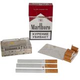 Ein Päckchen Zigaretten mit integrierter Kamera – und einigen echten Zigaretten: So konnte der Agent einer zu observierenden Person eine Zigarette anbieten und sie dabei gleichzeitig filmen