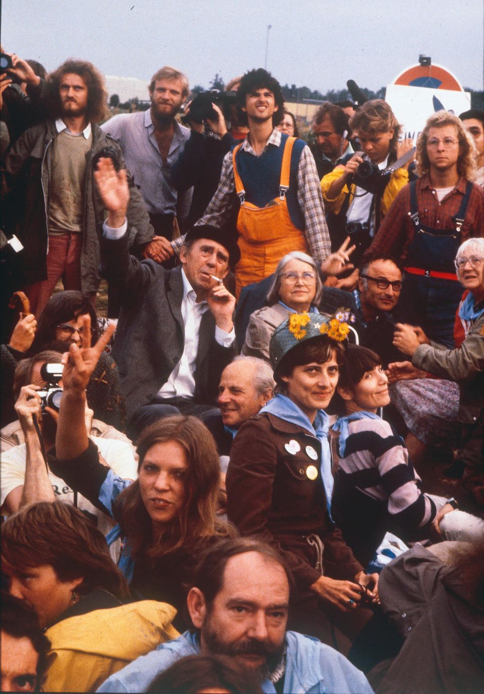 Demonstration gegen die geplante Stationierung von Raketen BRD 1983 Demonstration gegen die geplante Stationierung von Raketen BRD 1983