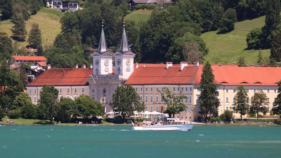 Bräustüberl Tegernsee im Sommer Bräustüberl Tegernsee im Sommer
